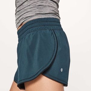 Seek the Heat short Submarine size 8